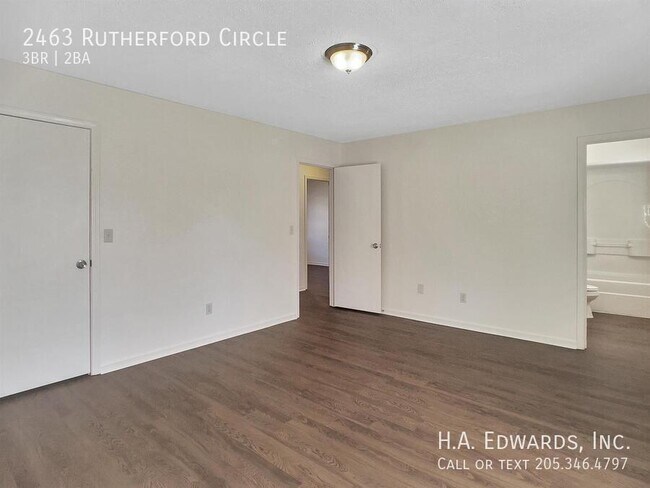 Building Photo - 2463 Rutherford Cir