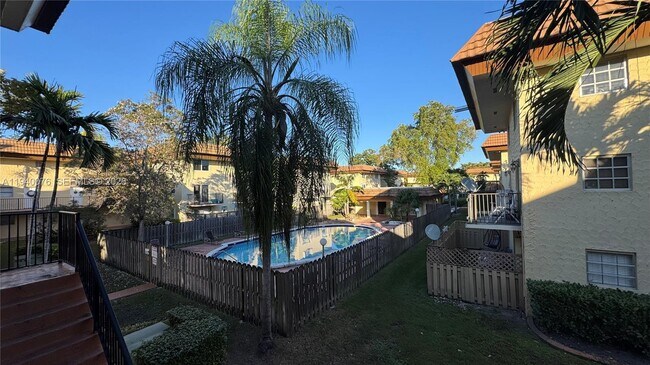 Building Photo - 8650 SW 109th Ave