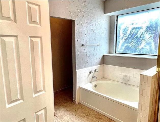 Building Photo - 7017 Club Creek Dr