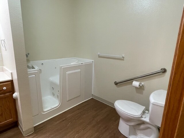 Building Photo - 621 Dublin Ct
