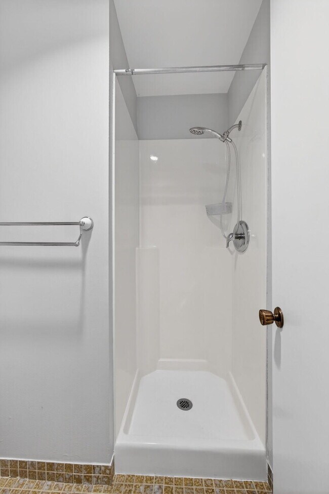 Building Photo - 12416 FL A1AAlt