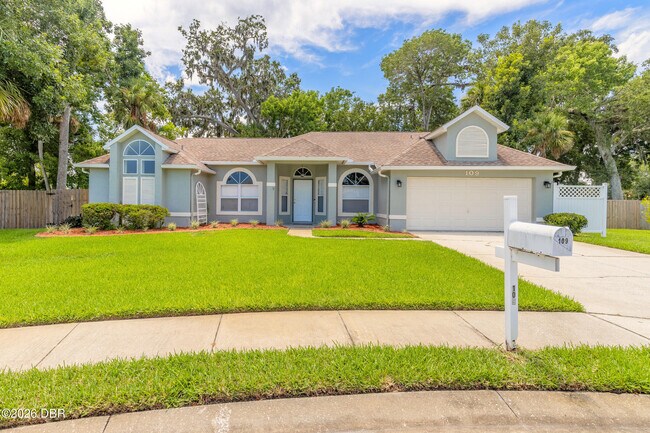 Building Photo - 109 Brookhollow Cir