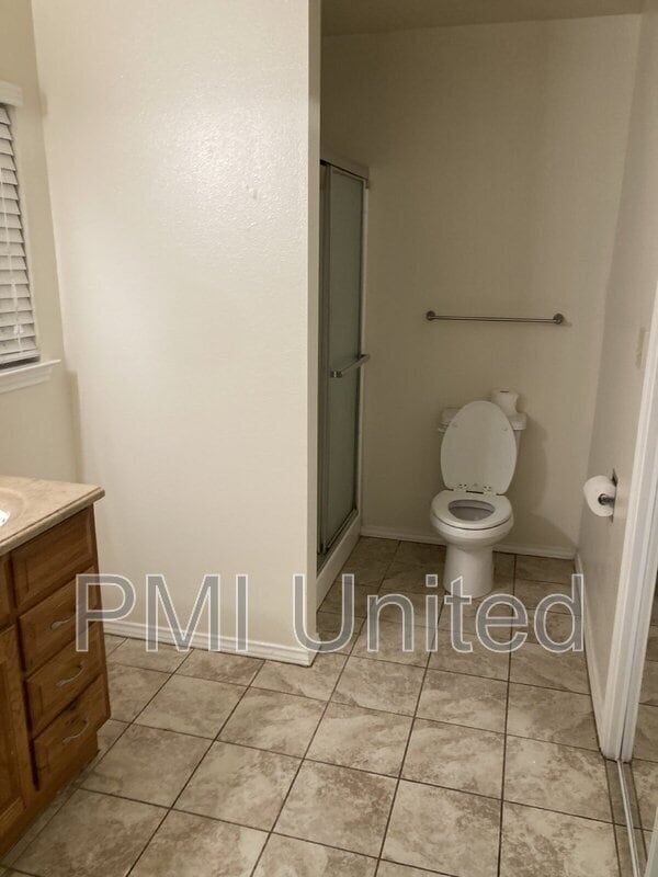 Building Photo - 417 N Bradshaw St