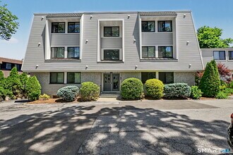 Building Photo - 73 Riverside Ave
