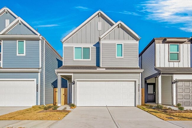 Building Photo - 3551 Shearwater St