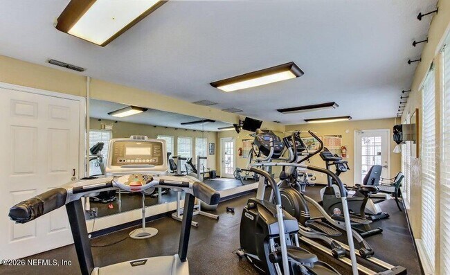Building Photo - 10200 Belle Rive Blvd