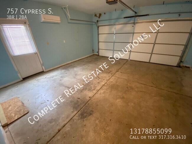 Building Photo - 757 Cypress S