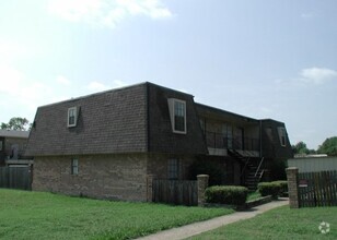 Building Photo - Clean and Affordable Two Bedroom