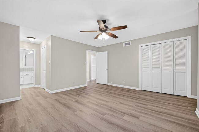 Building Photo - 6305 Crab Orchard Rd