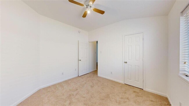 Building Photo - 20226 Sunset Ranch Dr