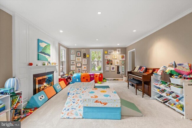Building Photo - 3701 Blackthorn Ct