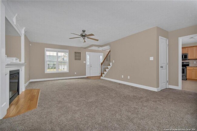 Building Photo - 4213 Pleasantburg Dr