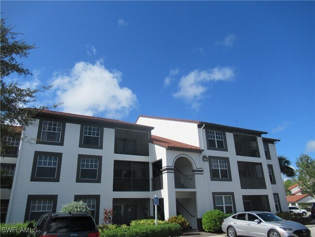 Primary Photo - 7965 Preserve Cir