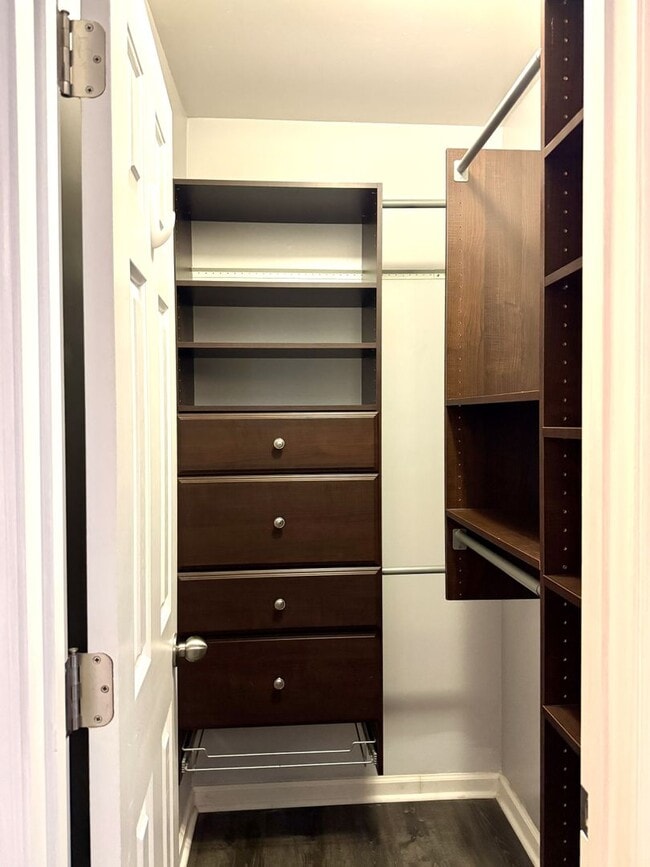 Building Photo - Adorable Richlands Home!