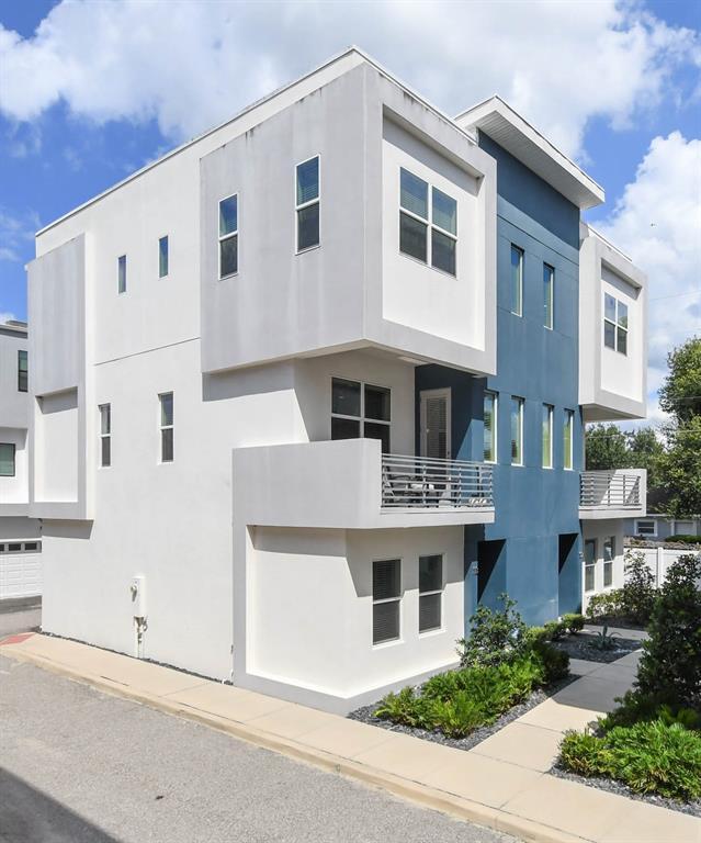 Building Photo - 113 W Grant St