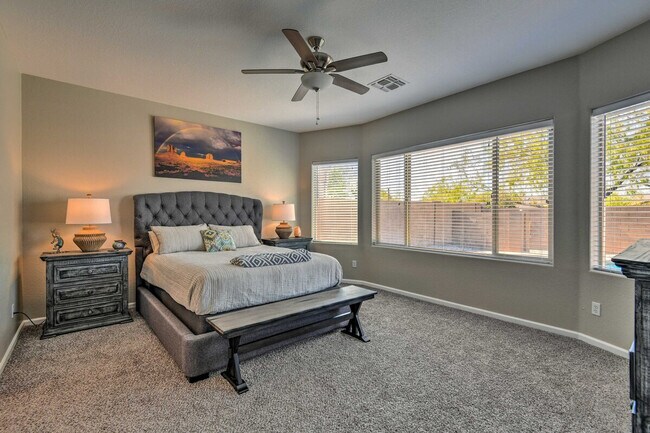 Building Photo - 8226 S Hidden Trail Ct