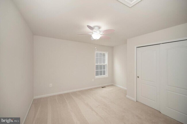 Building Photo - 1092 Aspen Rd