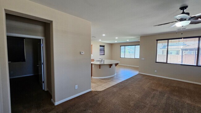 Building Photo - Large 4 bedroom in gated Stetson Trails Community
