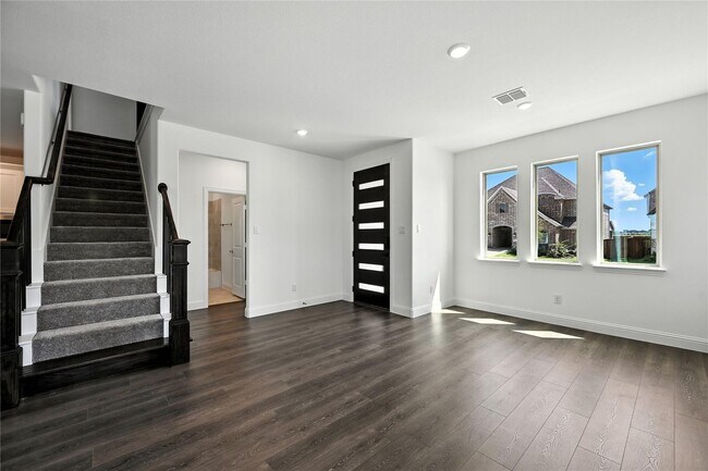 Building Photo - Brand New 4 Bedroom in Celina