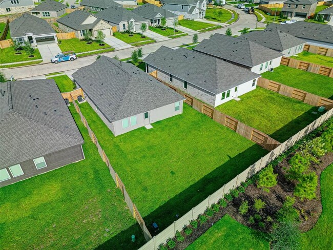 Building Photo - 6606 Tricolor Beech Ln