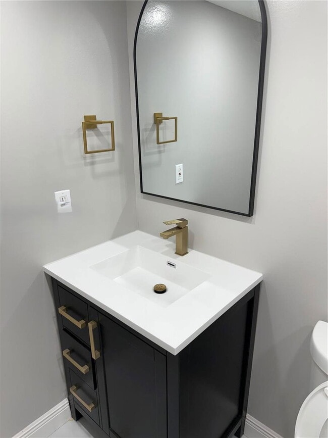 Building Photo - 600 NW 214th St