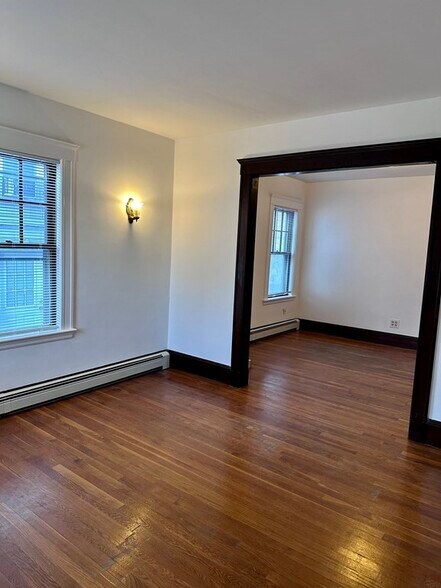 Building Photo - 289 Highland Ave