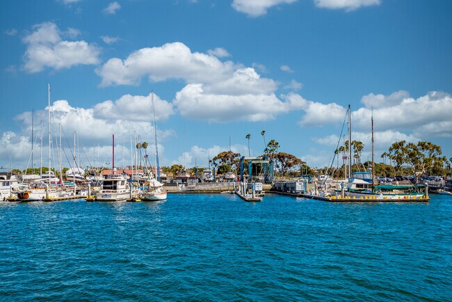 Marina Close by - 12726 Caswell Ave