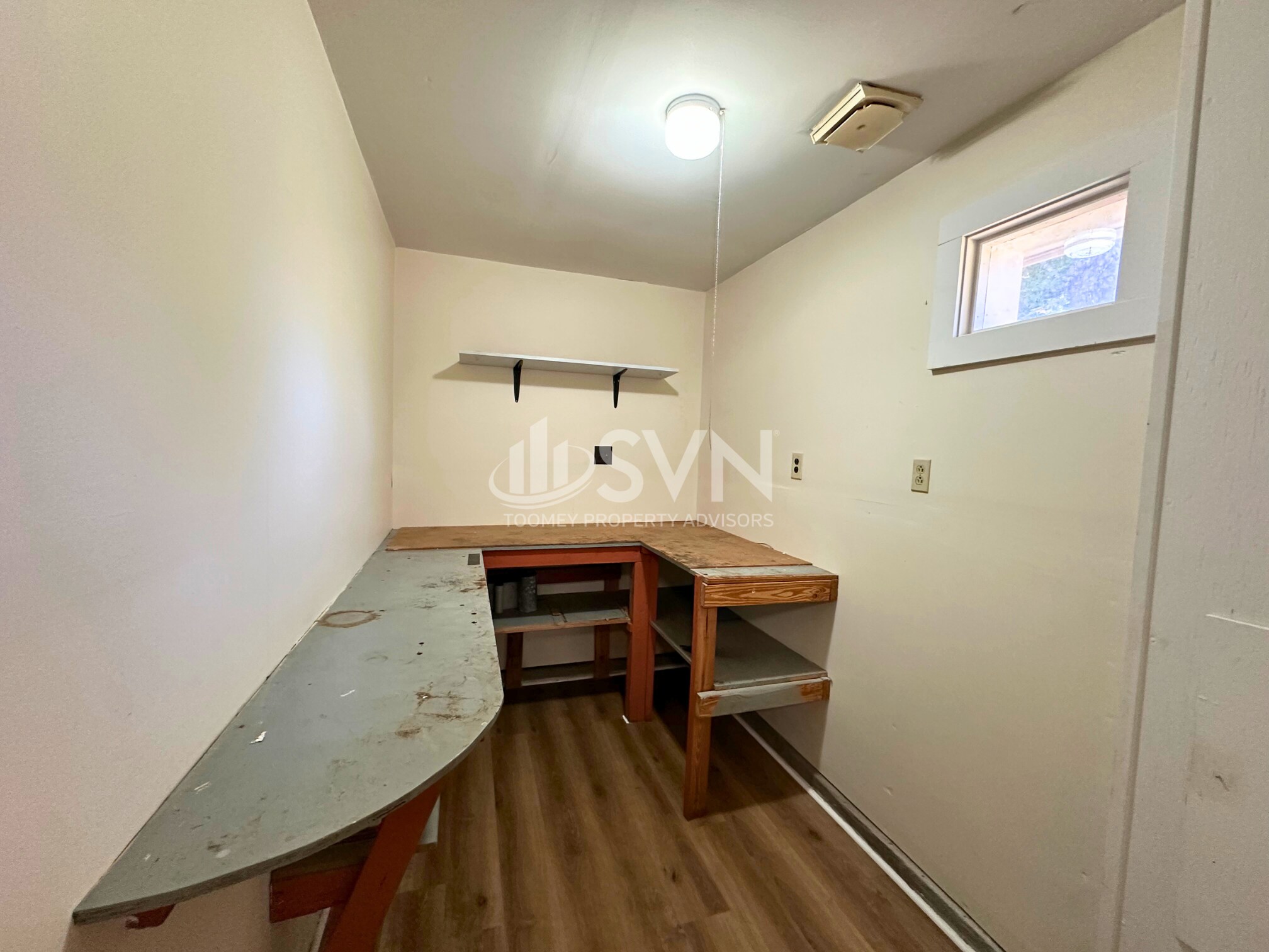 Building Photo - 110 Windsor Dr