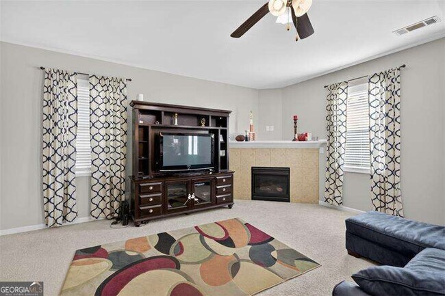 Building Photo - 267 Collingsworth Trace NE