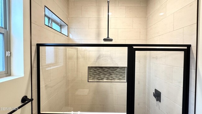 Building Photo - 12408 Fresh Water Dr