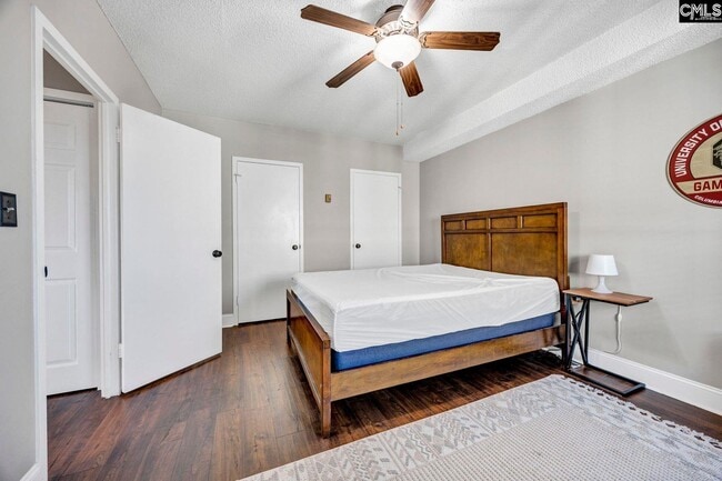 Building Photo - 1520 Senate St