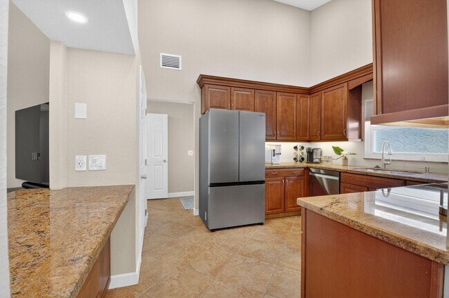 Building Photo - 45 Baytree Cir