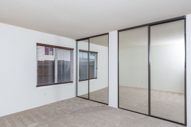 Building Photo - Spacious 3 Bed/ 2 Bath Home Nestled In Tranquil Setting in Spring Valley