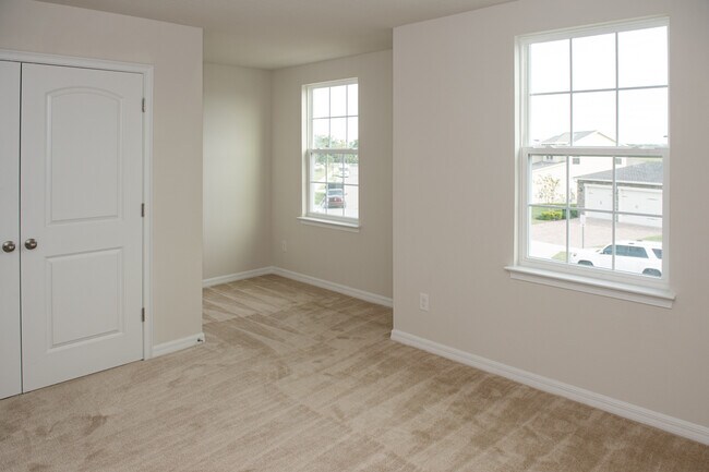 Building Photo - 17361 Bal Harbour Dr