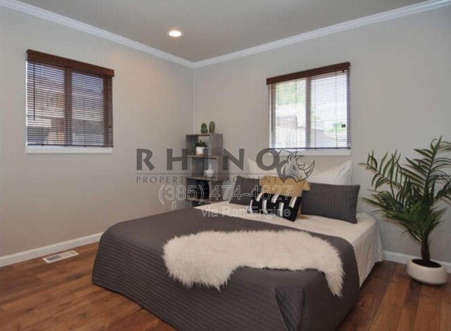 Building Photo - 174 Claybourne Ave S