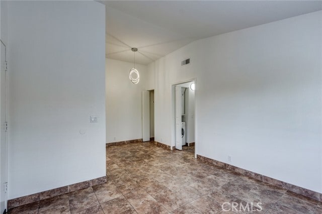 Building Photo - 126 Flor De Sol