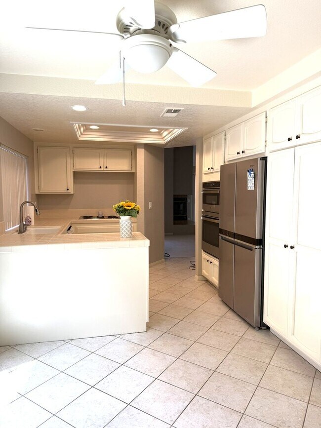 Building Photo - 12626 Alcacer Del Sol