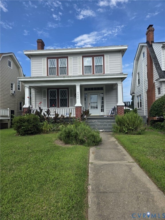 Primary Photo - 2622 Seminary Ave