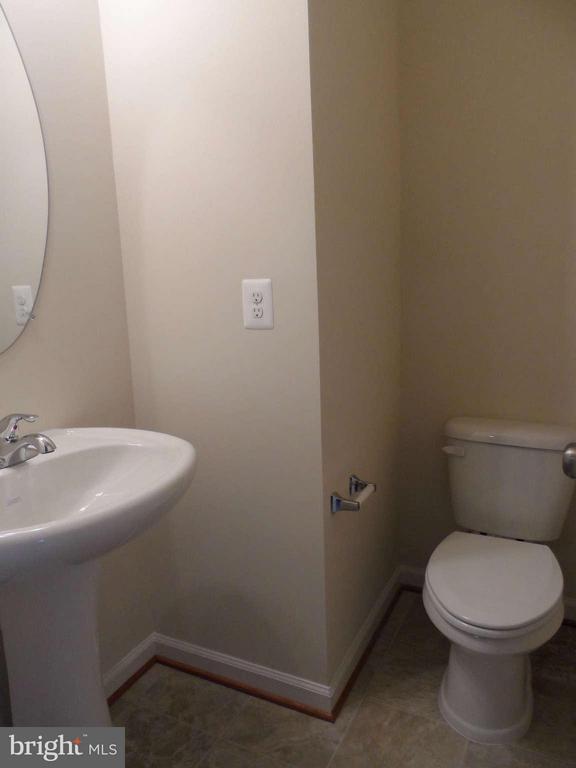Building Photo - 27 Rapidan Dr