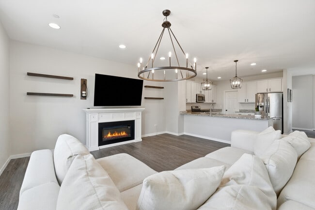Building Photo - 2546 Huntleigh Ln