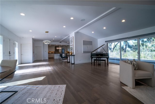 Building Photo - 753 Claymont Dr