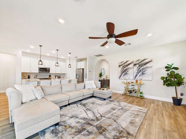 Building Photo - Furnished 3 Bedroom, 2 Bath Single-Family Home in The Place at Corkscrew!