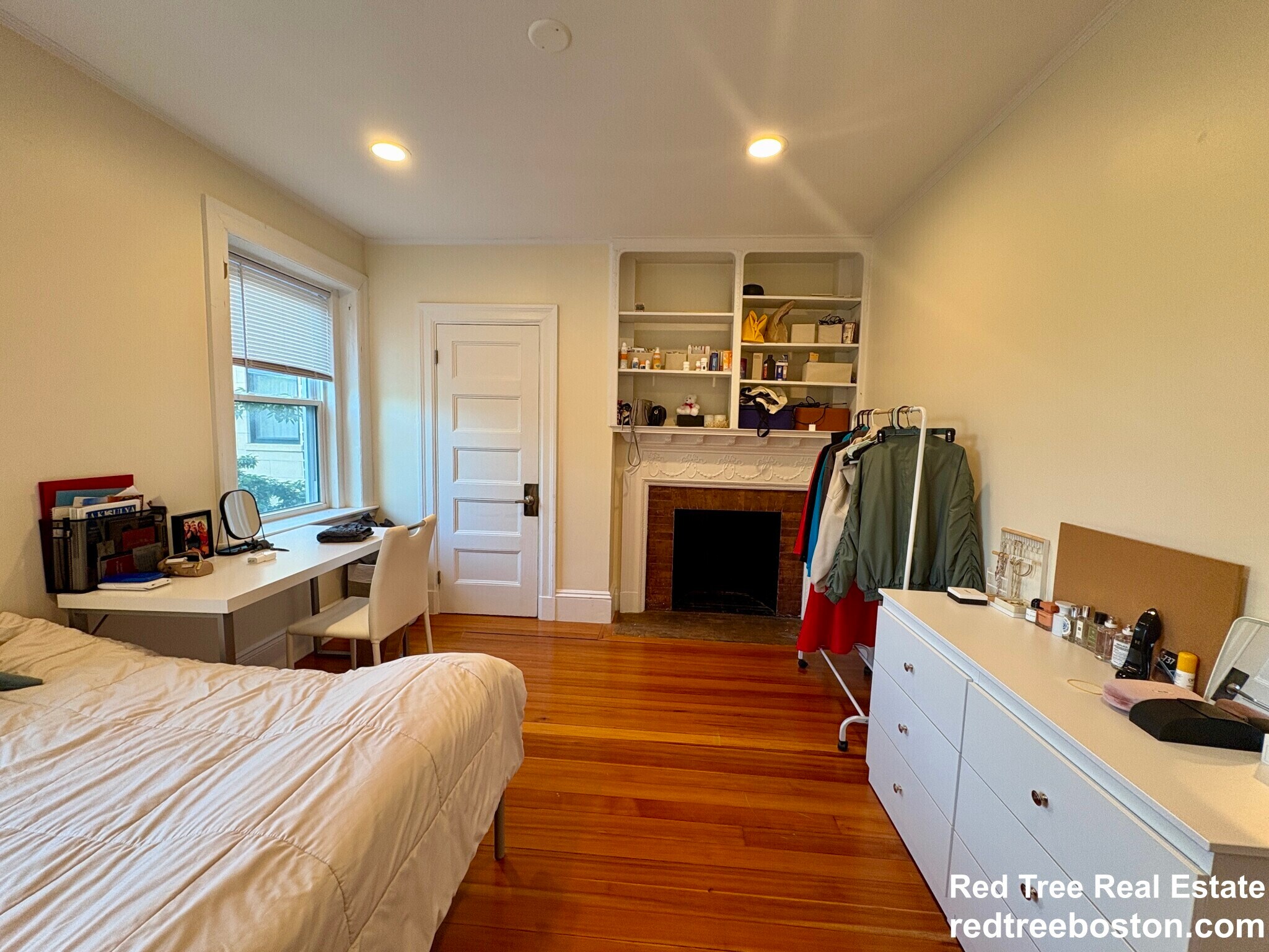 Building Photo - 1616 Beacon St