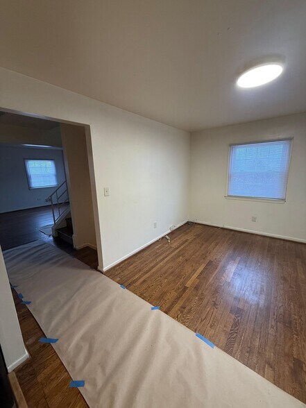 Building Photo - 7301 Calder Dr