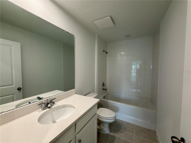 Building Photo - 10059 Gazebo Aly