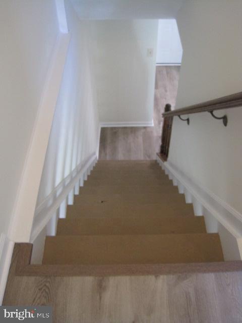 Building Photo - 1253 Valley Leaf Ct