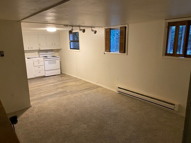 Building Photo - 5267 11th Ave NE