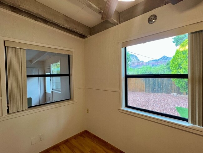 Building Photo - Unfurnished Long-term rental, Procure Only