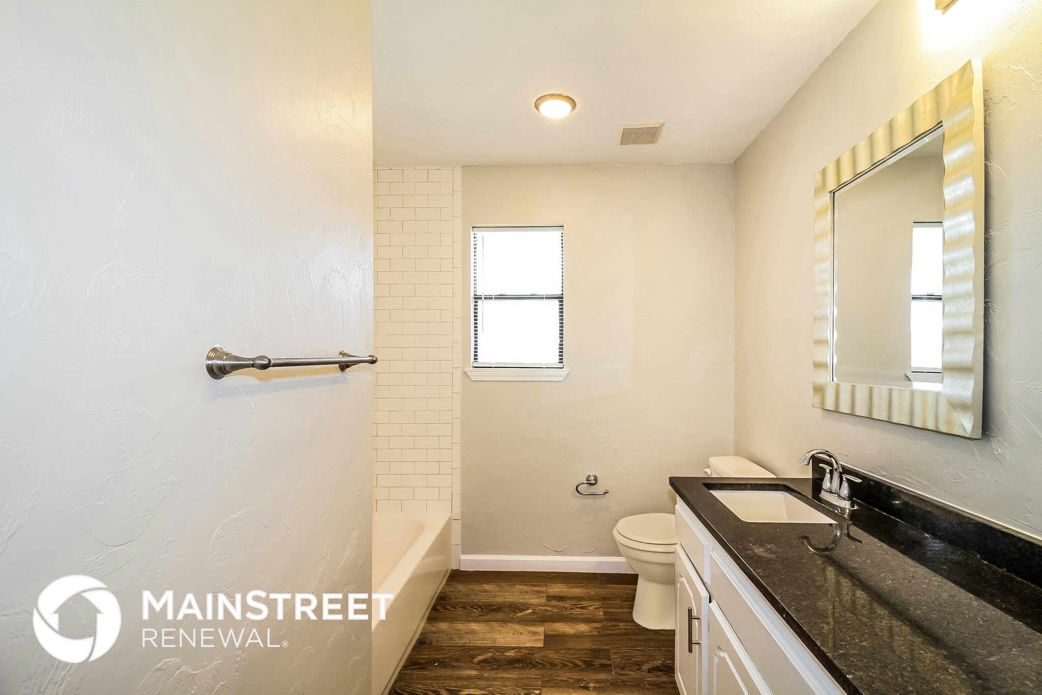 Building Photo - 1113 Countrywood Ln