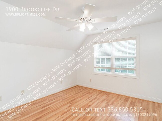 Building Photo - 1900 Brookcliff Dr